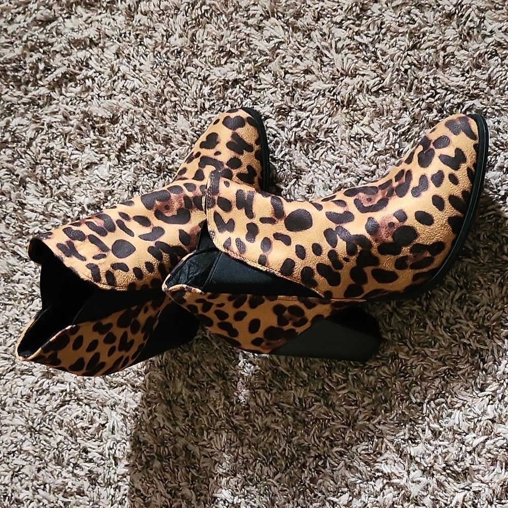 Shoes for women...